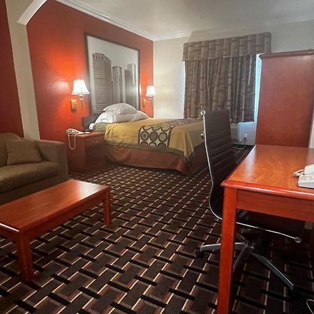 Hotel Super 8 By Wyndham Brookshire Tx Zewnętrze zdjęcie