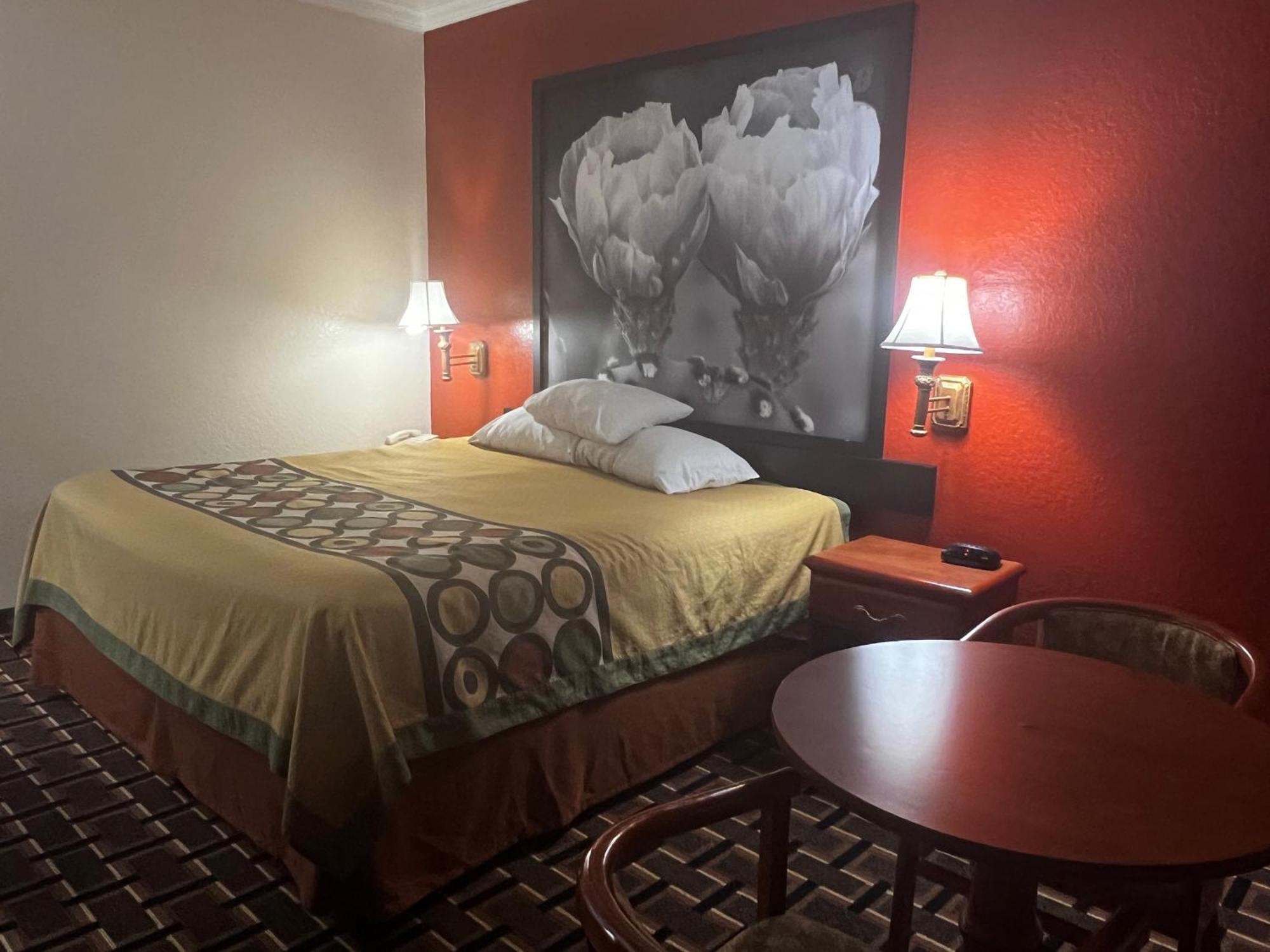 Hotel Super 8 By Wyndham Brookshire Tx Zewnętrze zdjęcie